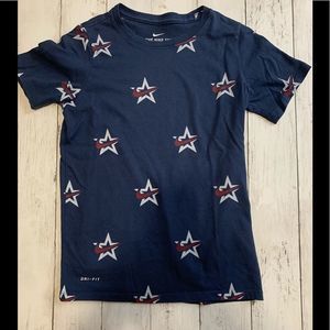 Nike T-shirt SZ Small